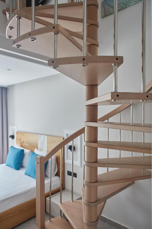 Albatros Luxury Suites Vrasná Zewnętrze zdjęcie