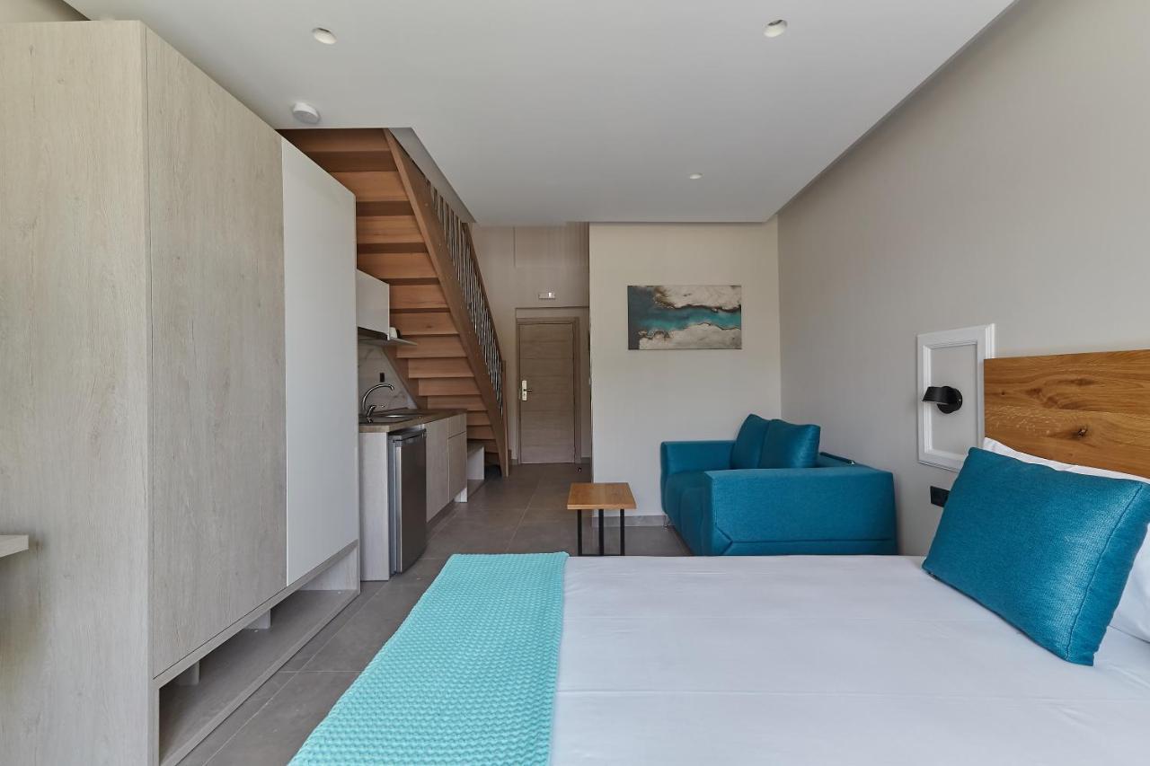 Albatros Luxury Suites Vrasná Zewnętrze zdjęcie