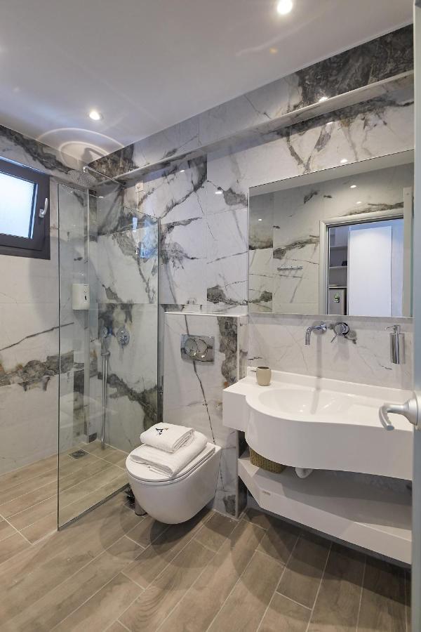 Albatros Luxury Suites Vrasná Zewnętrze zdjęcie